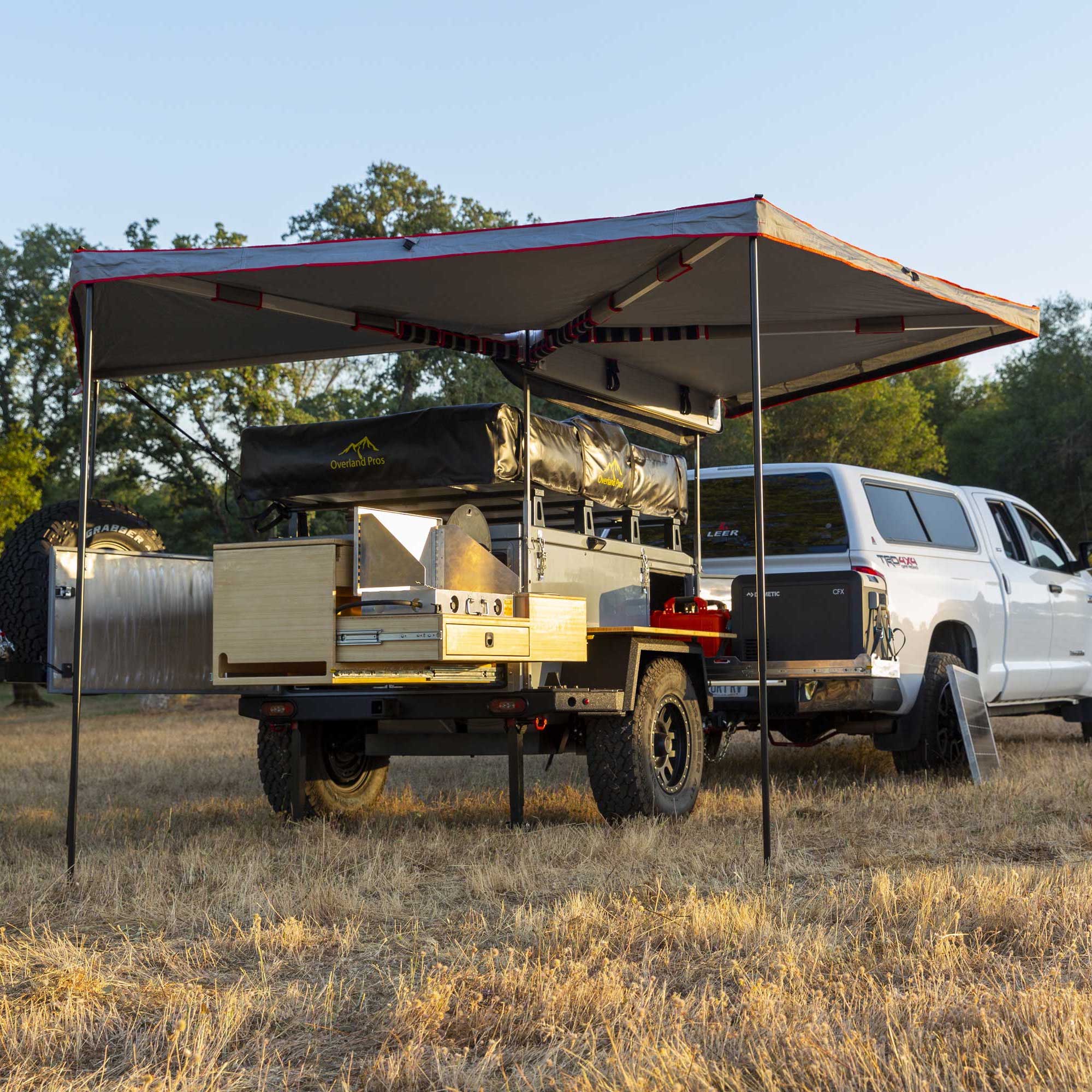 FORT F-6 roof top tent trailer